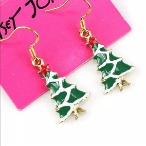 925 Silver Stamped Christmas Tree Earrings